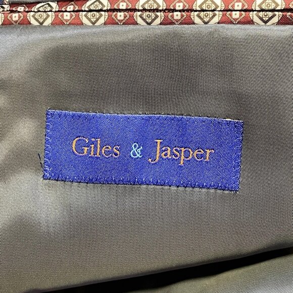 Giles & Jasper Men’s Modern Wool Stretch 2-Piece Suit - Picture 10 of 12